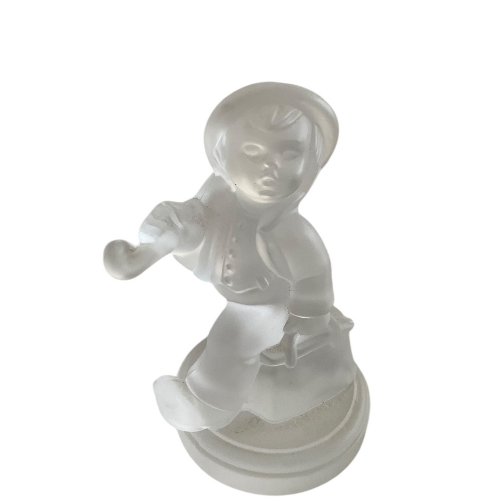 GOEBEL HUMMEL Figurine “Merry Wanderer” Frosted Glass 24% Lead Crystal